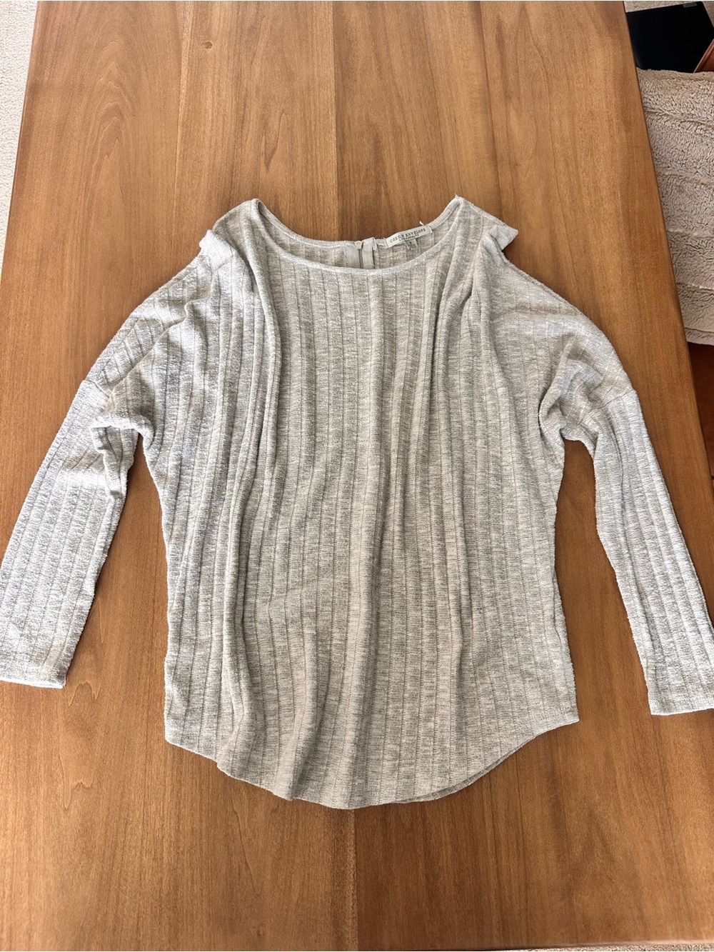 Green Envelope Gray Ribbed Scoop Neck Top